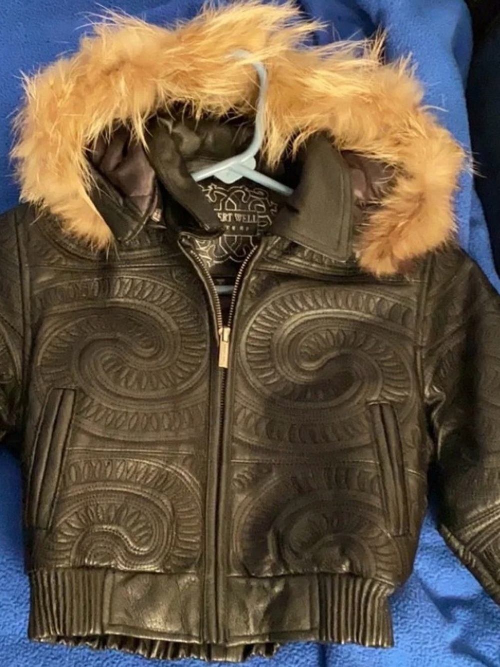 Desert Well Leather Winter Coat Detachable hood.